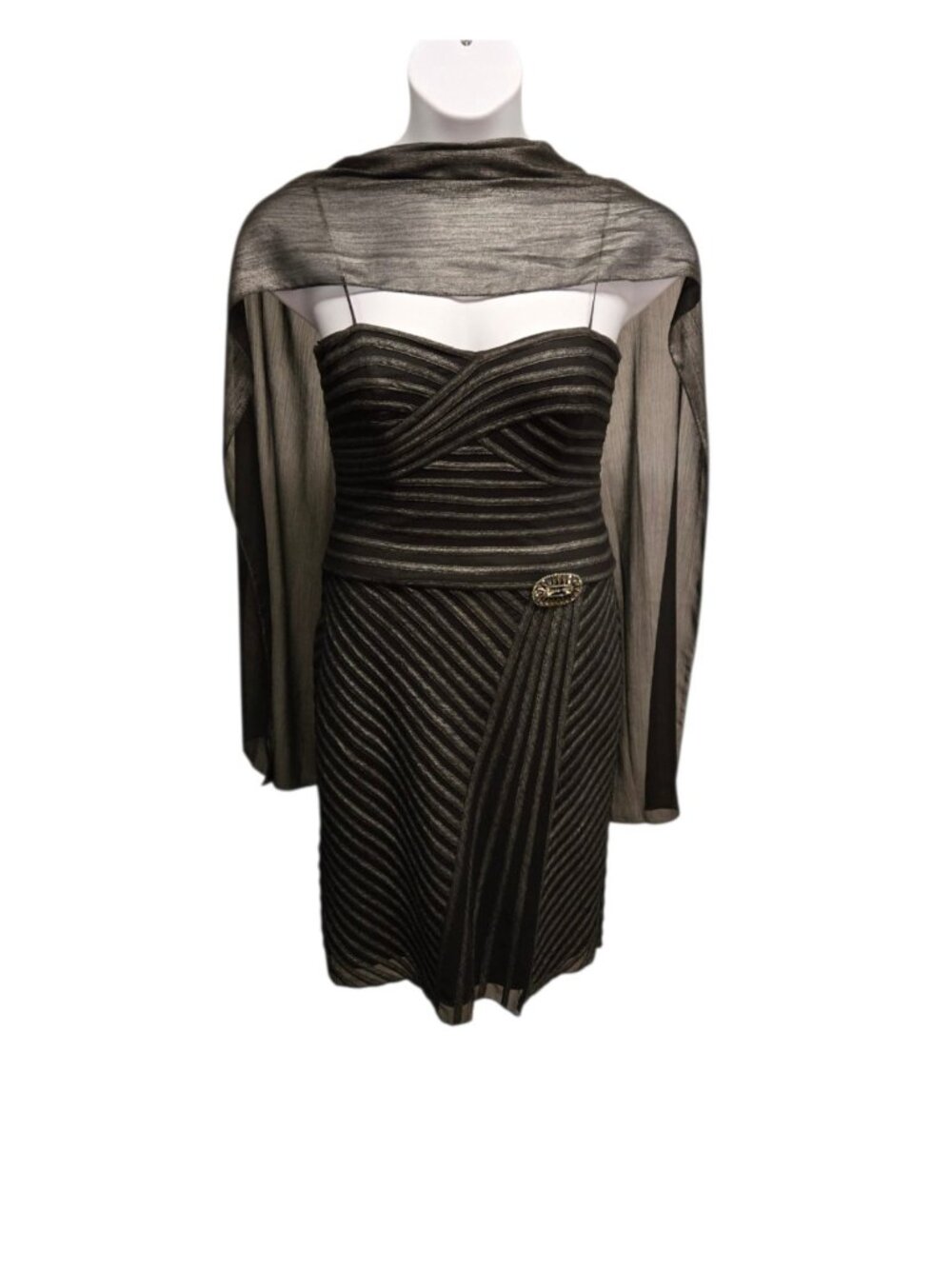 JS Collections Sheath Cocktail Dress Size 8 Mesh Overlay Brooch Accent Coquette